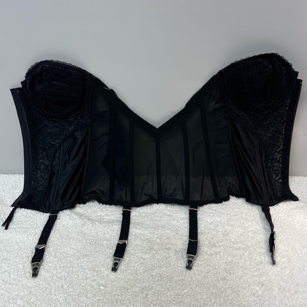 Frederick's of Hollywood Black Strapless Corset/Bra/Garter 38D NWOT - Picture 4 of 10